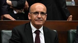 Mehmet Şimşek'ten Moody's yorumu: Yatırımcıya güven verecek açıklama gelmişti! 'Normlara uygun politika...'