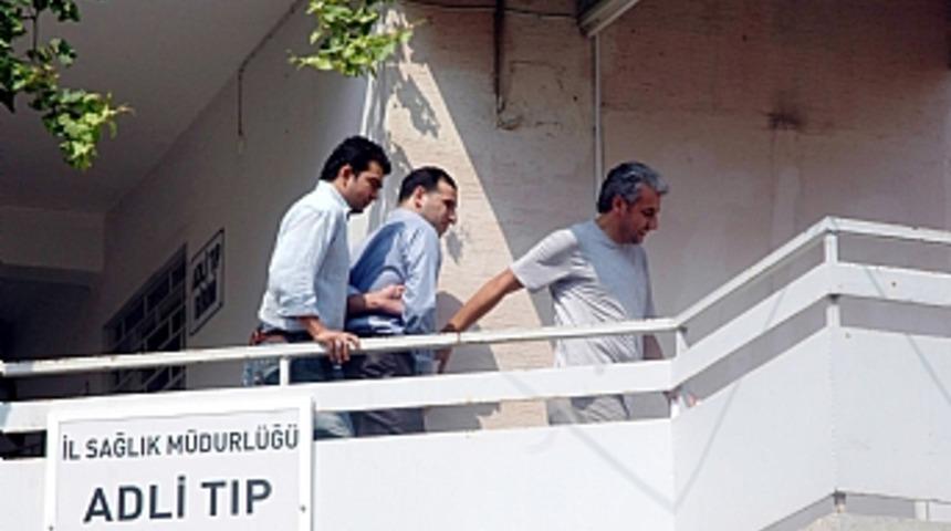 Adana'da ters bakma cinayeti