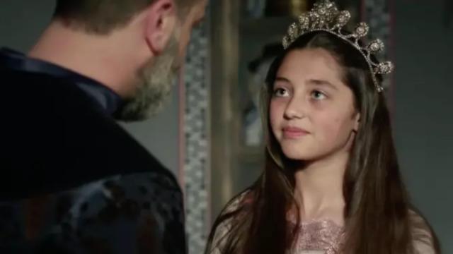 Muhteşem Yüzyıl’ın çocuk yıldızıydı... Mihrimah Sultan'ın kızı büyüdü! Son hali bakın kime benzetildi