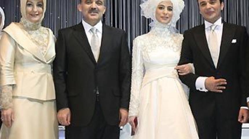 G&uuml;l verdiği s&ouml;z&uuml; tutmadı!