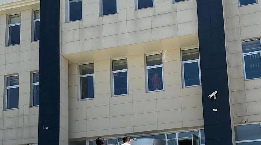 Kars’ta sürücü kursu sınavına polisten operasyon