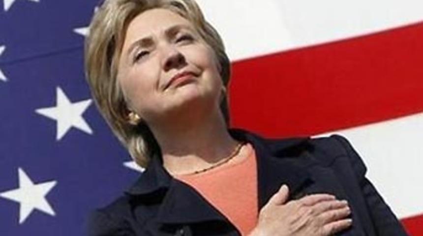 Hillary Clinton'a &ouml;nse&ccedil;imlere şok yenilgi