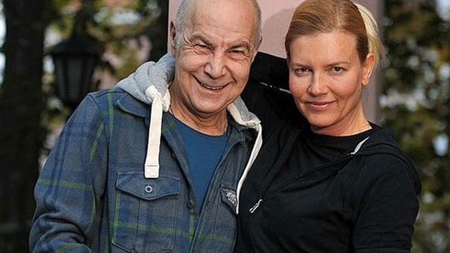 Biricik Suden sırt kaslarını paylaştı! Eski haliniz daha güzel denince...