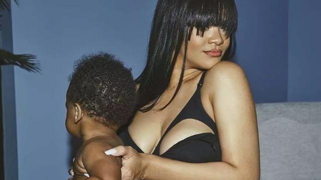 Emzirme sütyeni çıkartan Rihanna tanıtımı da kendisi yaptı