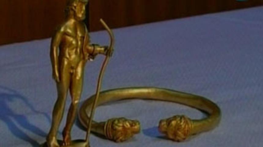 İstanbul'da paha bi&ccedil;ilemeyen eserler bulundu