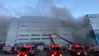 SON DAKİKA | İstanbul'da fabrika yangını! Arnavutköy'deki cam üretim tesisinden dumanlar yükseliyor