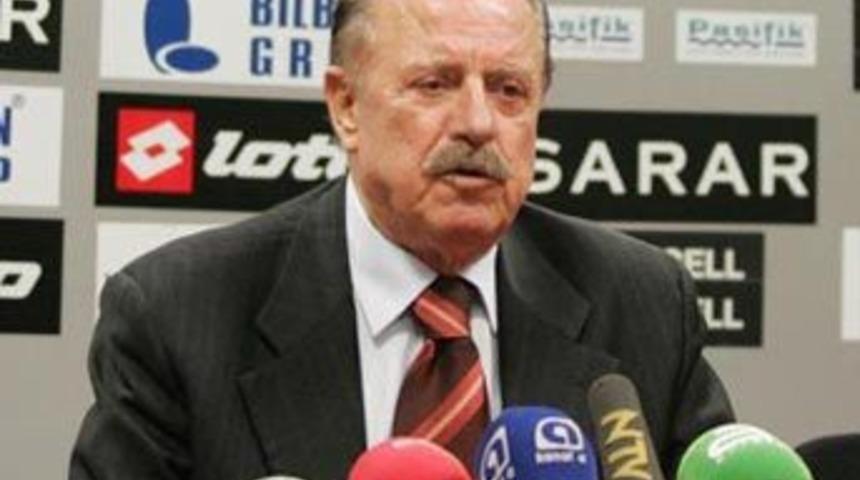 İlhan Cavcav'ın ameliyatı başarılı ge&ccedil;ti