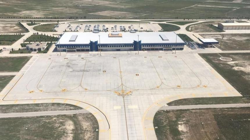 Çardak Havalimanından geçen ay 38 bin yolcu uçtu