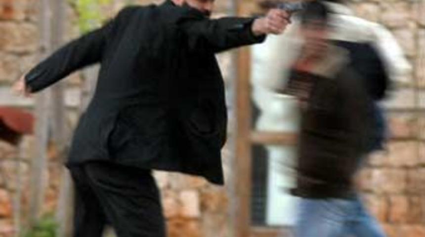 &Ouml;mer U.: Havaya ateş ettim