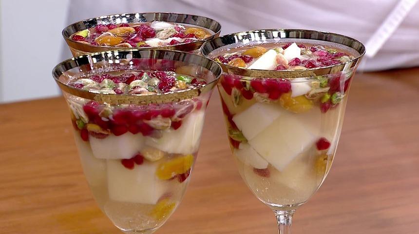 Gelinim Mutfakta Helatiye Muhallebi tarifi! Helatiye tatlısı nasıl yapılır, malzemeleri nelerdir? Osmanlı mutfağından bir lezzet