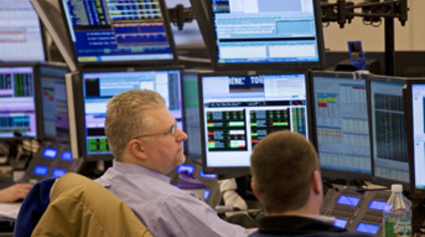 Borsa g&uuml;n&uuml; kritik seviyenin altında kapattı