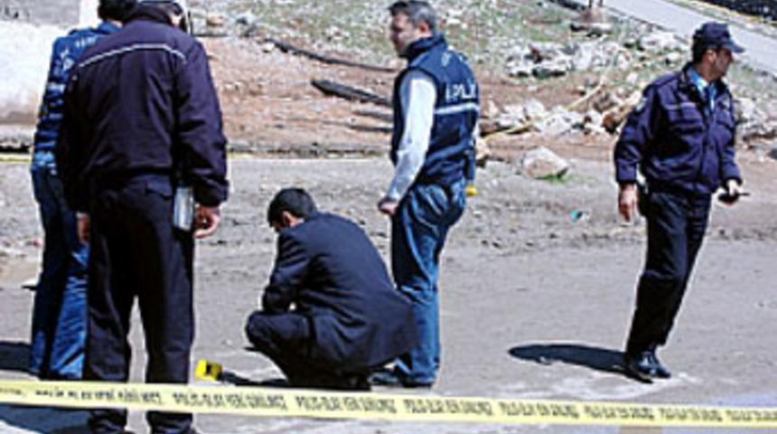 Şırnak'ta patlama: 1 &ouml;l&uuml;, 3 yaralı