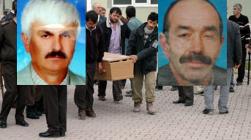 Akyazı'da silahlı saldırı: 2 &ouml;l&uuml;