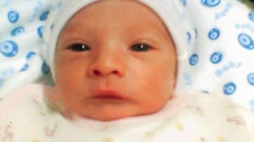 İzmir'de ş&uuml;pheli bebek &ouml;l&uuml;m&uuml;