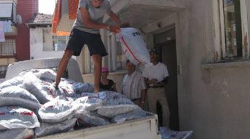 AKP k&ouml;m&uuml;r dağıttı, parasını biz &ouml;deyeceğiz