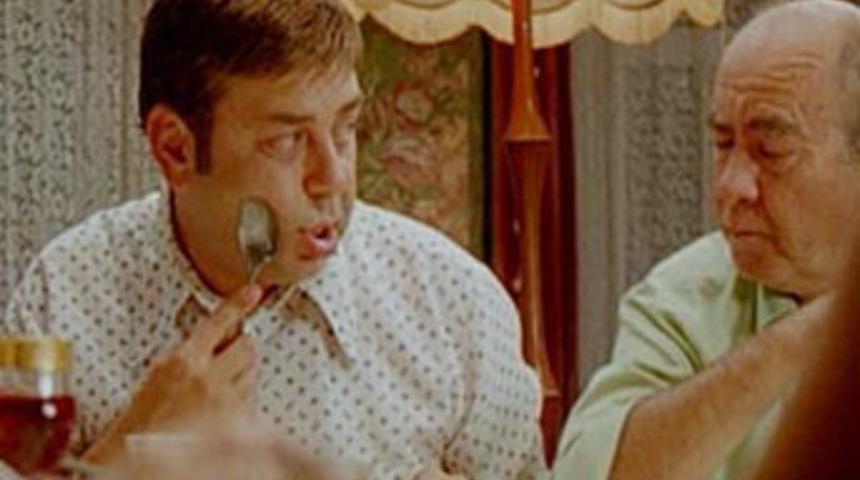 "Beş Vakit" ve "Korkuyorum Anne''ye 7 dalda &ouml;d&uuml;l