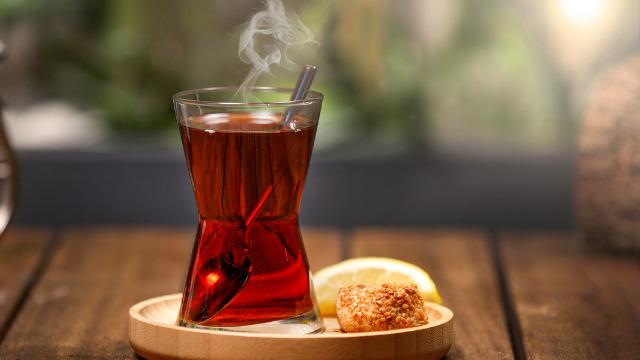 Aslında çay demlemeyi bilmiyormuşuz! Tavşankanı çay demlemenin en doğru yöntemi nedir?