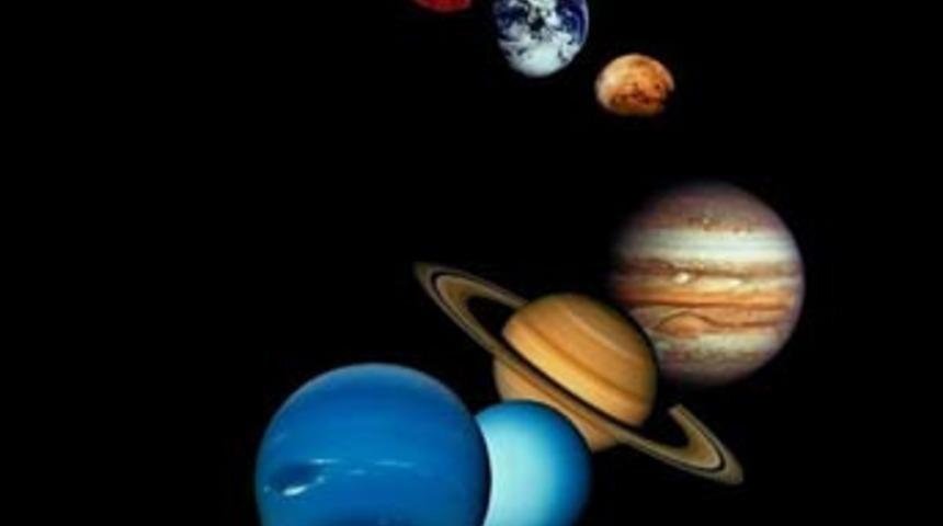 Ge&ccedil;mişin g&ouml;lgesinde geleceği g&ouml;rme zamanı