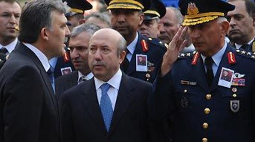 G&uuml;l cenaze t&ouml;reninde yuhlandı