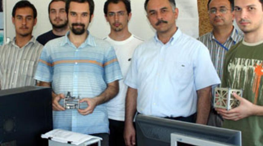&Uuml;niversiteli gen&ccedil;lerin uydusu 2008'de uzayda