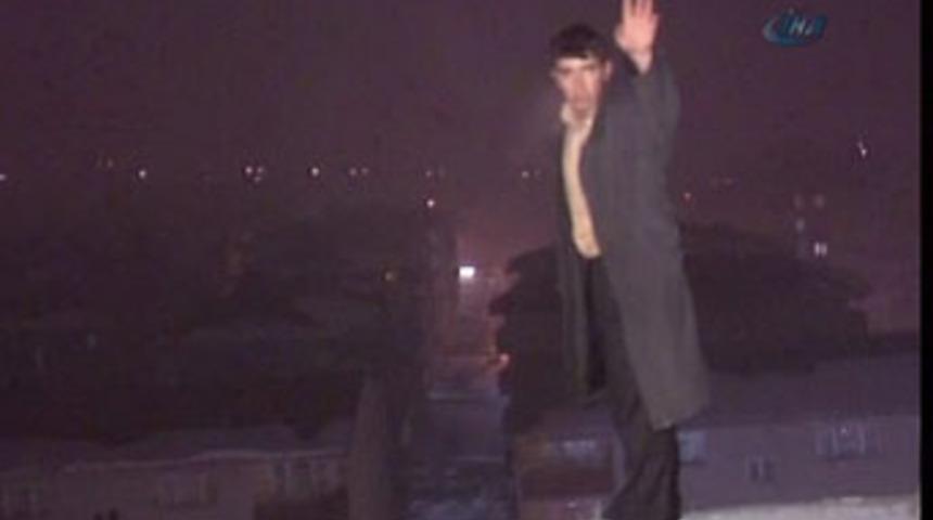 İntihar tutkusundan vazge&ccedil;miyor