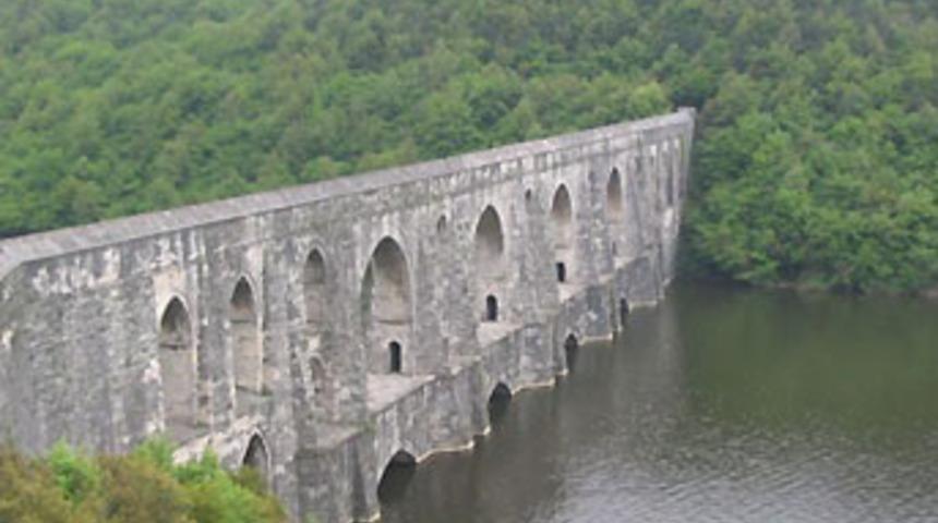 İstanbul'a 5-6 g&uuml;nl&uuml;k su geldi