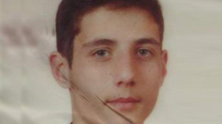 &Uuml;niversite &ouml;ğrencisi gen&ccedil; evinde &ouml;l&uuml; bulundu