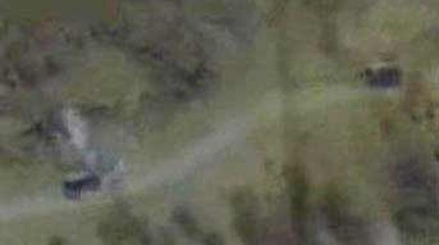 Ter&ouml;ristler k&ouml;y basıp muhtarı &ouml;ld&uuml;rd&uuml;