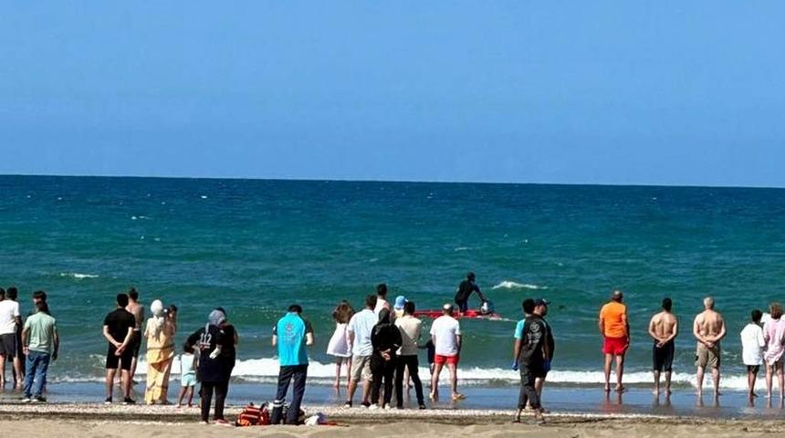 Sinop'taki plajlardan üst üste acı haberler geldi! Valilik kararıyla denize girmek yasaklandı