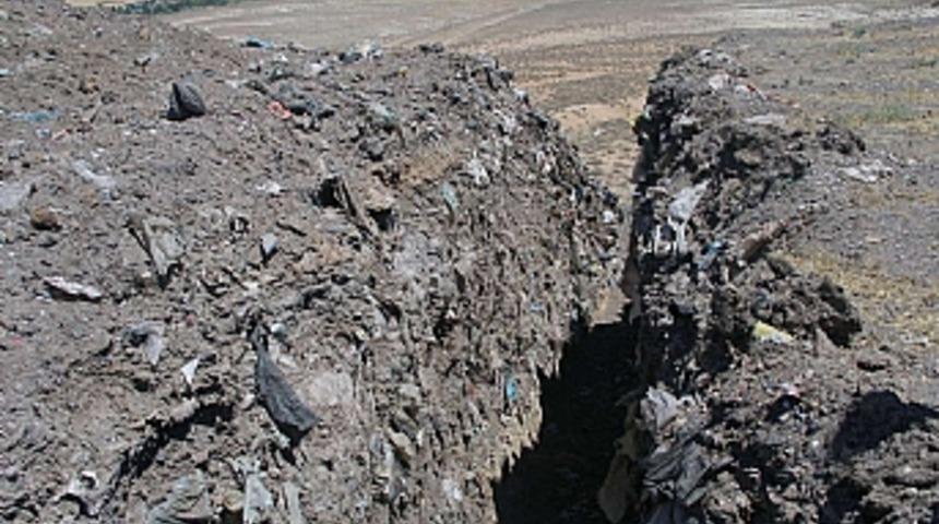 100 yıllık &ccedil;&ouml;pl&uuml;k &uuml;niversite kamp&uuml;s&uuml; oluyor