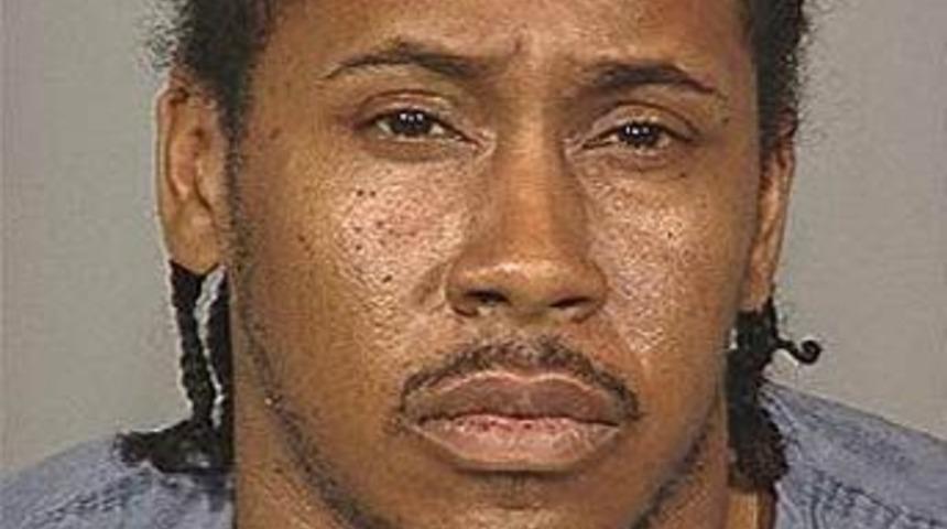 Bedava pizza i&ccedil;in su&ccedil;u kabul etti