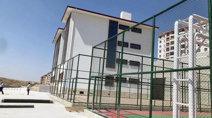 Öğrenciler okullarına kavuşacak