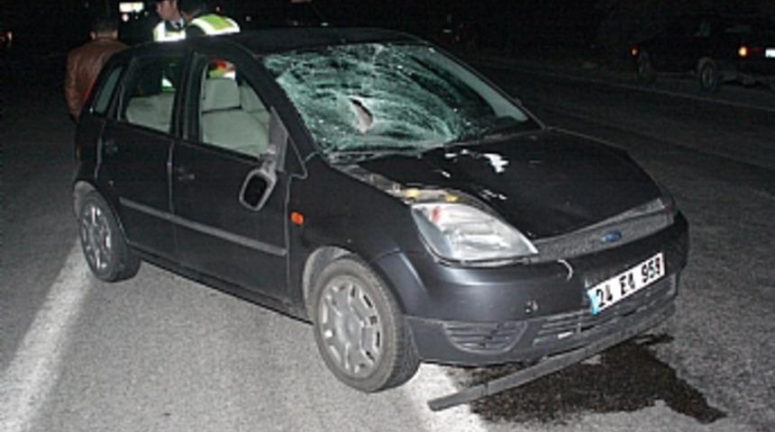 Erzincan'da trafik kazası: 1 &ouml;l&uuml;