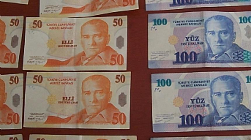 K&ouml;yl&uuml;leri sahte parayla kandıracaklardı
