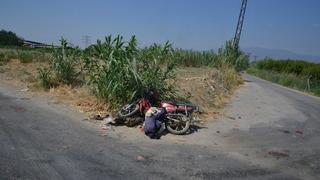 Manisa'da otomobille çarpışan motosikletin sürücüsü öldü