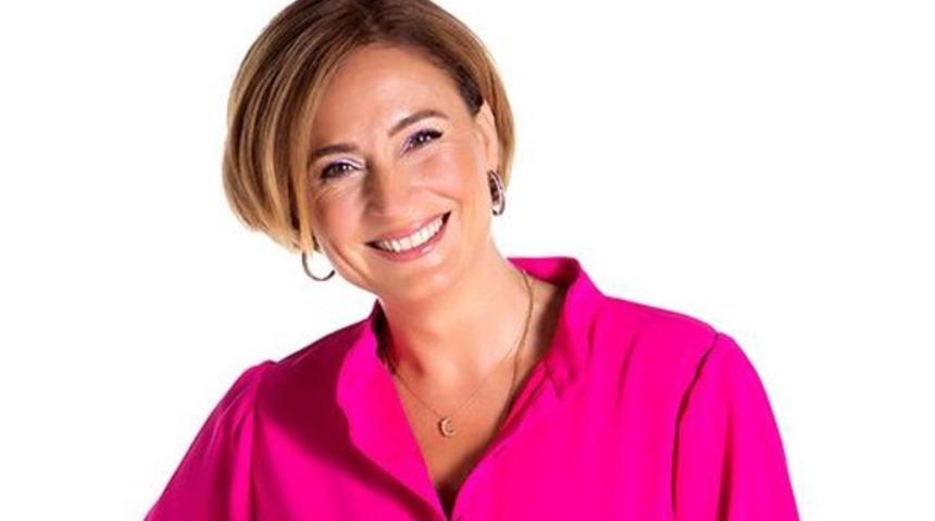 Ceyda Düvenci'nin babası bakın kim çıktı! Çok ünlü ismi görenler şaşkına döndü