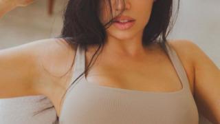 Sosyal medya fenomeni Ivana Knöll’ü kimse durduramıyor! Her hafta başka bir yerde... Şezlong pozları hiç değişmiyor