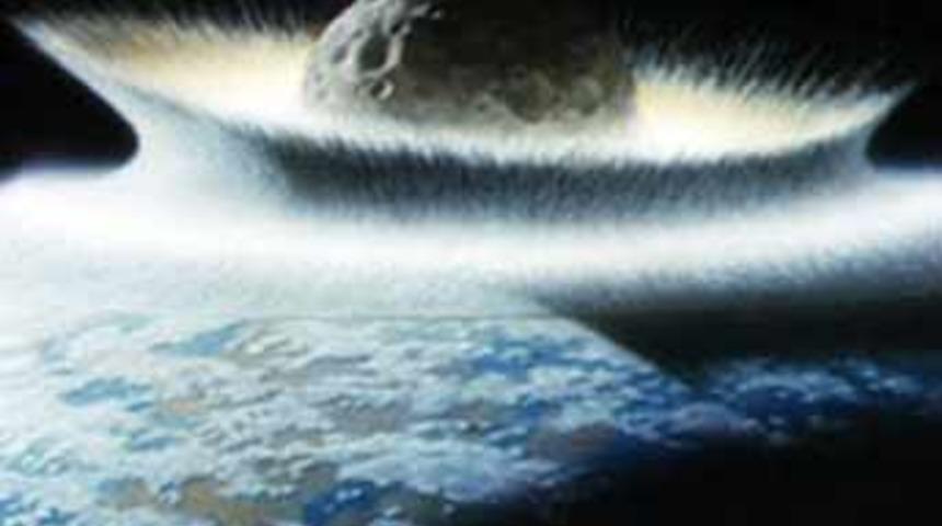 G&ouml;ktaşı hızla yaklaşıyor