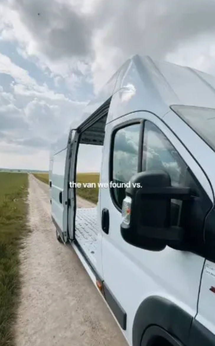 Evlerinden taşındılar ve kendi tasarladıkları minibüste yaşıyorlar! “Şimdi dünyayı dolaşıyoruz” G1