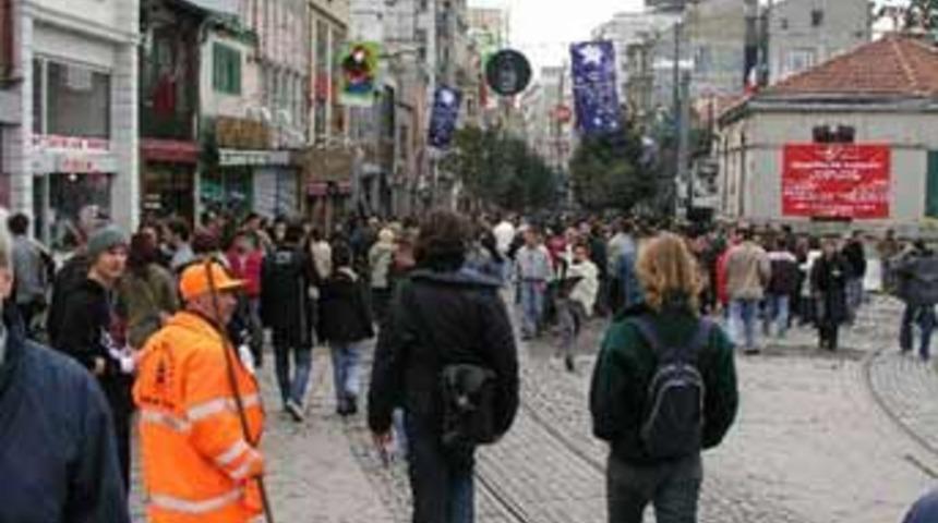 İstanbul'da mesai saatleri değişiyor