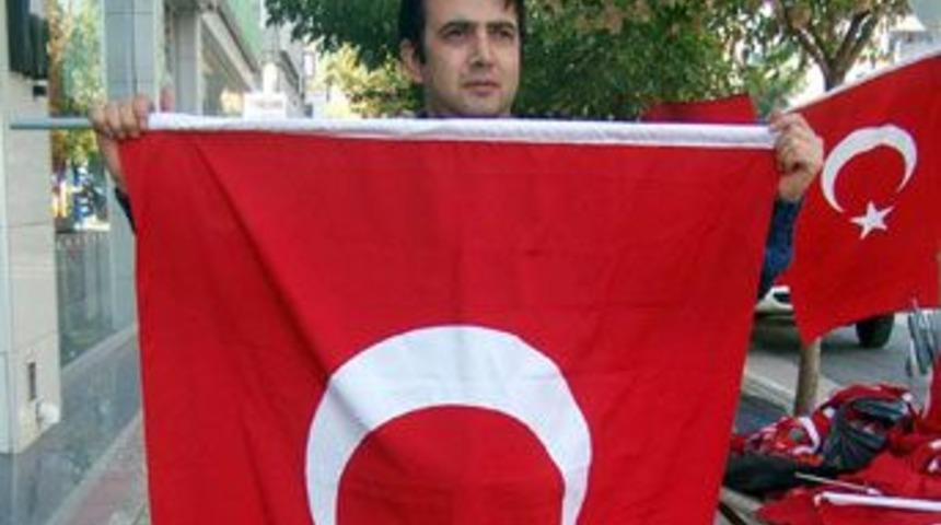 Bayrak, kara borsaya d&uuml;şebilir