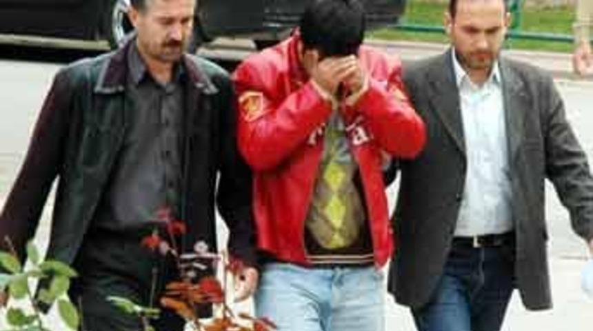 Ka&ccedil;ak&ccedil;ılıktan aranan Ferrari s&uuml;r&uuml;c&uuml;s&uuml;ne g&ouml;zaltı