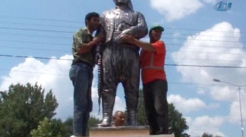 Kırkpınar'da "heykel" krizi