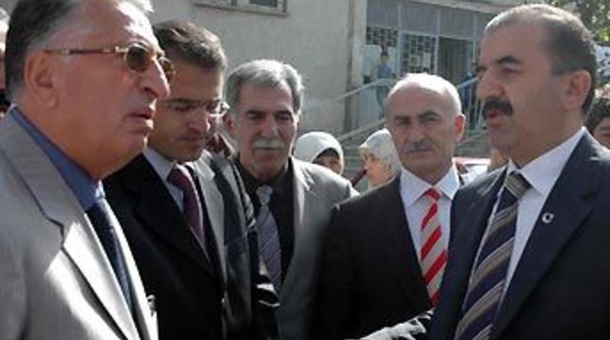 Vali'den m&uuml;d&uuml;re fır&ccedil;a!