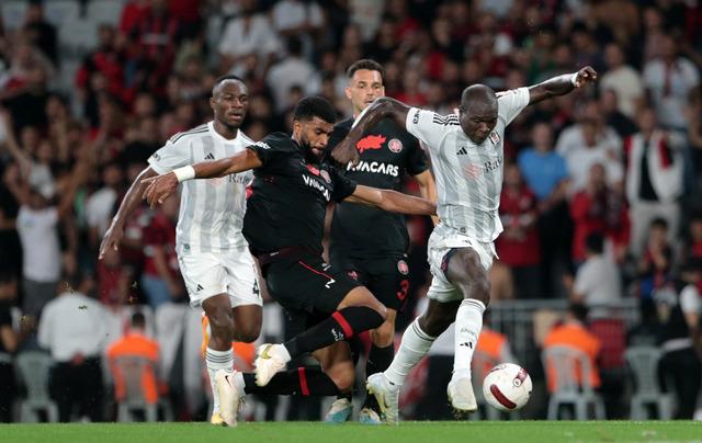 Beşiktaş - Gaziantep FK maçı sonrası Gedson Fernandes vurgusu! 'Takımı  ayağa kaldırmak istedi' - Beşiktaş - Spor Haberleri