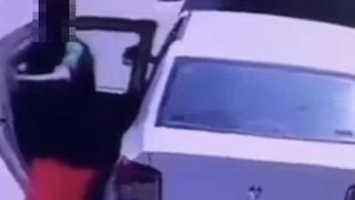 Çeşme'deki beach club'a kurşun yağdıranlar 17 yaşında çıktı! Otomatik tabanca akrep ile yakalandılar