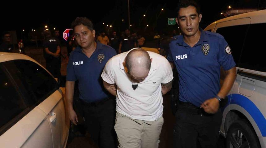 Filmleri aratmayan kovalamaca kamerada: Ka&ccedil;an ara&ccedil; 70 kilometre sonunda yakalandı