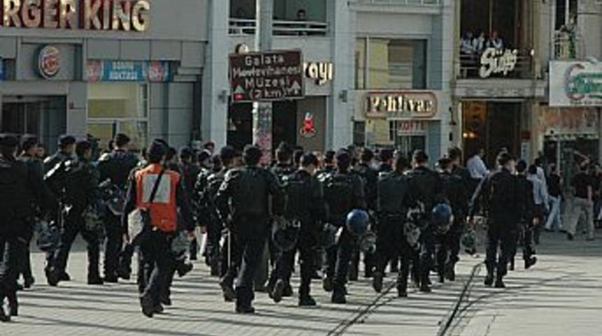 Taksim'de eylem hazırlığı! Polis alarmda