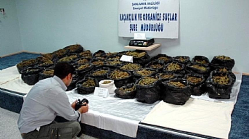 Uyuşturucu sevkıyatına polis darbesi