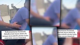 Kadın sürücüyle arkadaşına günü zehretti! Üst üste tekmeler atmaya devam etti: Motosikletli magandalara tepki yağdı